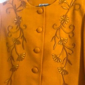 Womenswear skirt two piece suit